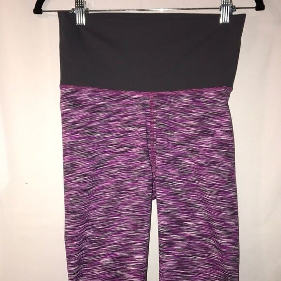 Fabletics Women's Purple Black Space Dye Elastic Wide Waistband Capri Legging XS - Picture 1 of 7